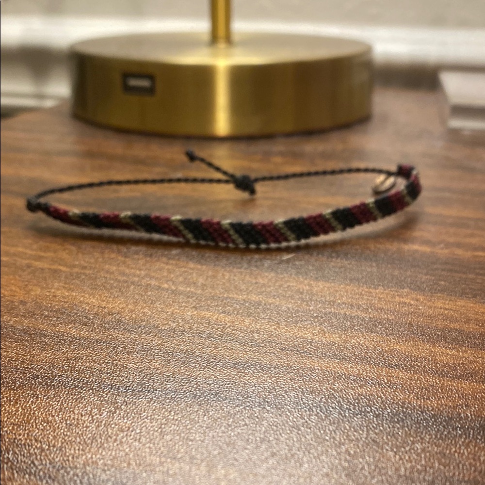 Limited Edition Pura Vida Bracelet!
